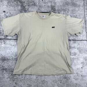 Vintage Nike White Tag Shirt Size Large (23x28) Nike Essential